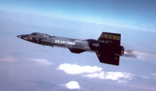 Illustration for article titled This Date in Aviation History: June 7 - June 9